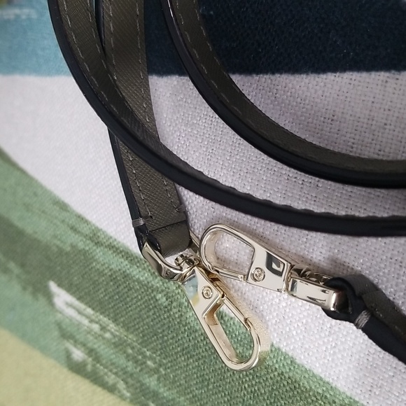 Kate Spade New York Small Byrdie in Green(Like New) - discountinued - Picture 9 of 11